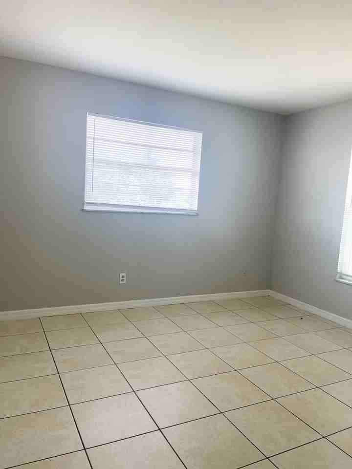 11410 Char Ann Drive - Photo 3 of 12