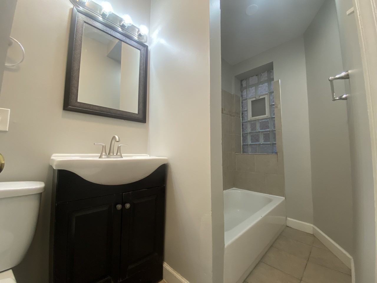 4860 W Armitage ave - Photo 4 of 14