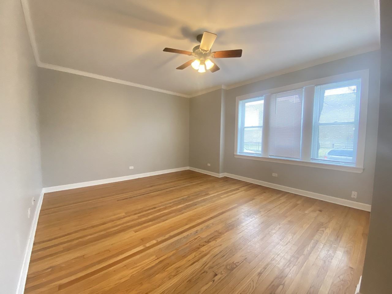 4860 W Armitage ave - Photo 6 of 14