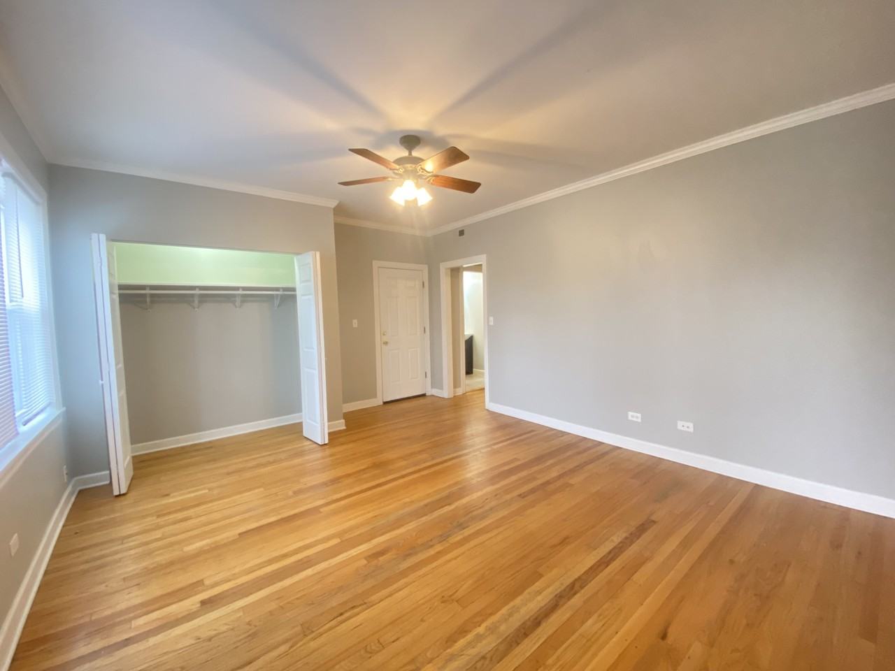 4860 W Armitage ave - Photo 7 of 14