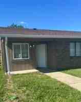 featured image of 2821 Oxford Ln