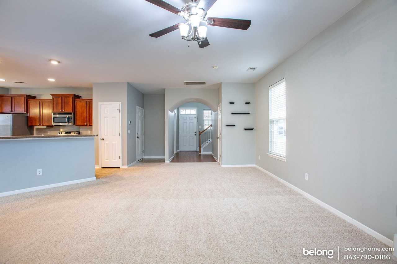 113 Roadster Row - Photo 5 of 27