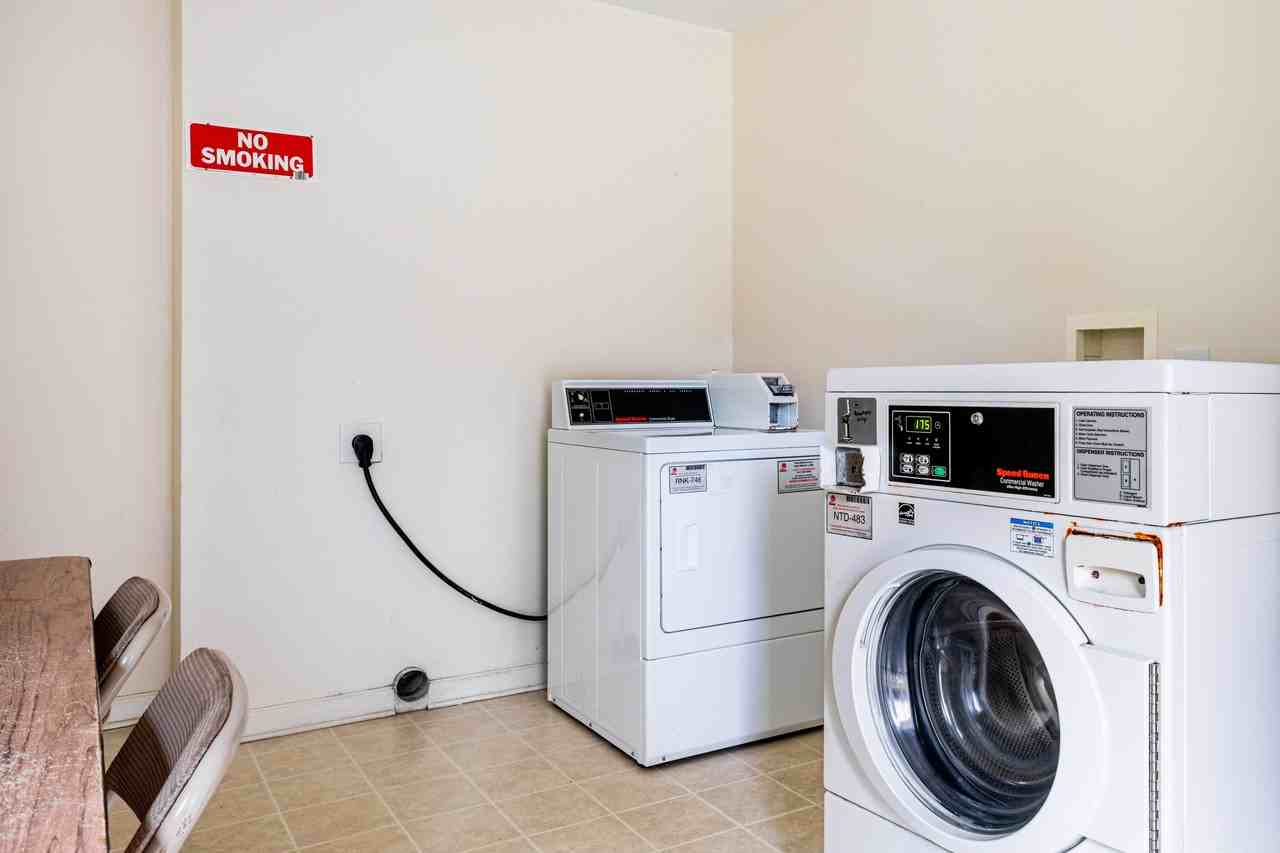 Kings Square II - Photo 5 of 11