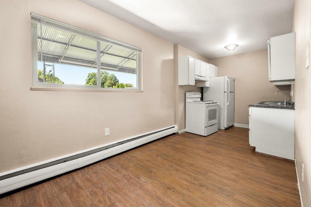 1690 EATON - Photo 6 of 23