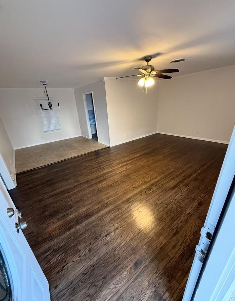 133 Vandenburg Dr. - Photo 2 of 9