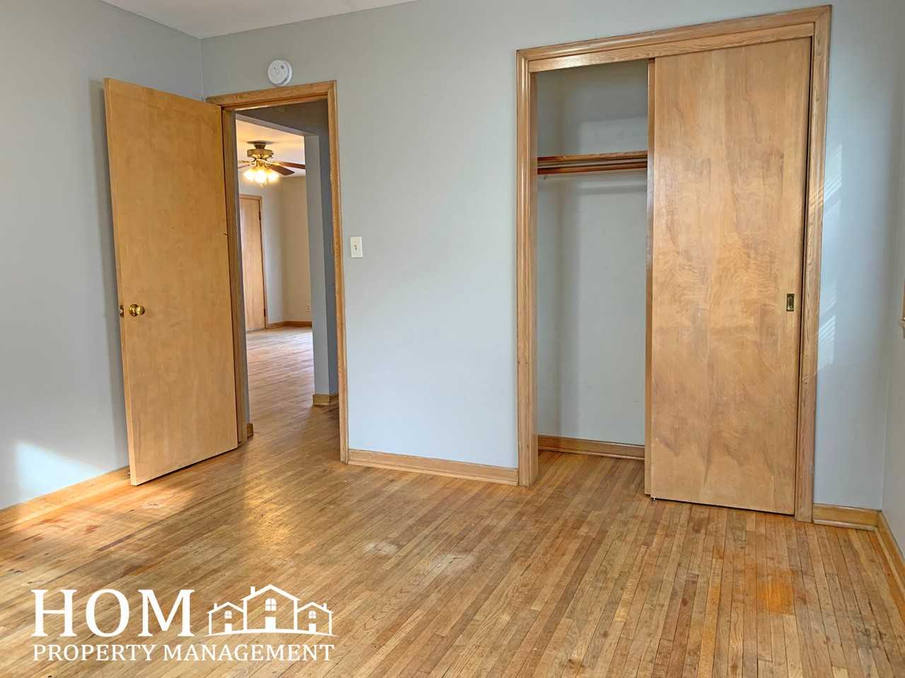 225 E Spring St #1 - Photo 7 of 8