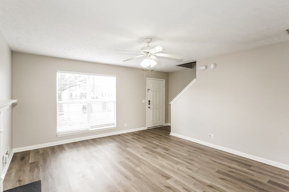 3048 Swilly Ct - Photo 4 of 17