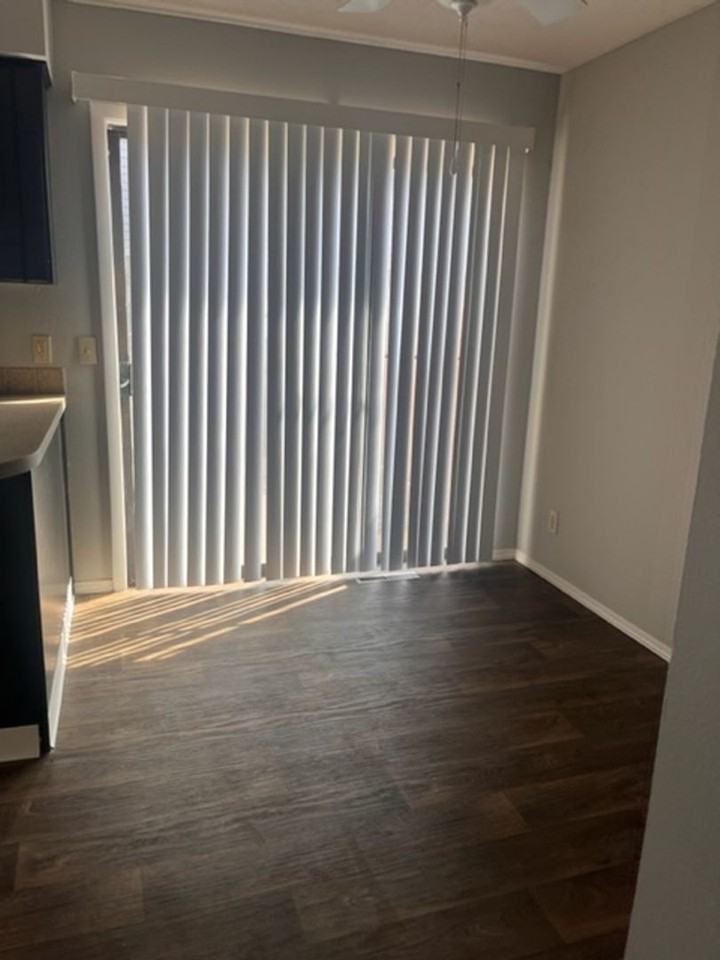 1000 S Woodlawn Street - Photo 3 of 50