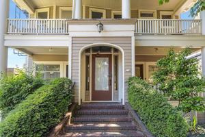 featured image of 714 Nw 24th Ave