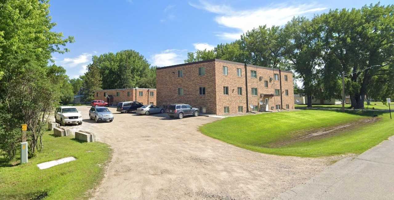 Welcome to 611 Eglon Ave in Glyndon! - Photo 3 of 4