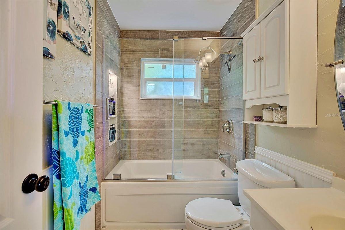 479 Tulane Dr - Photo 2 of 12