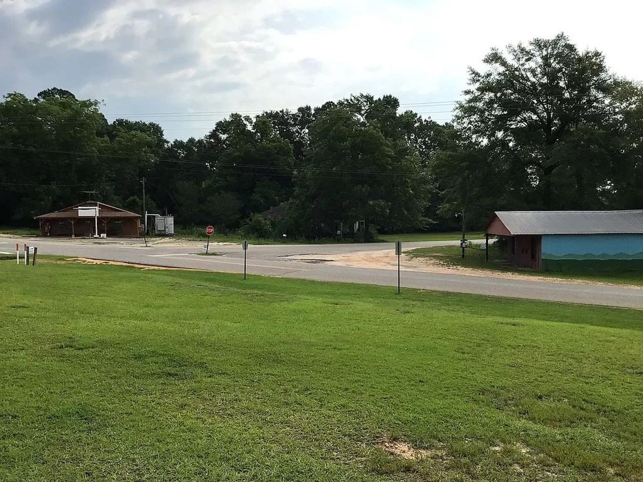 3090 County Road 7 - Photo 2 of 4