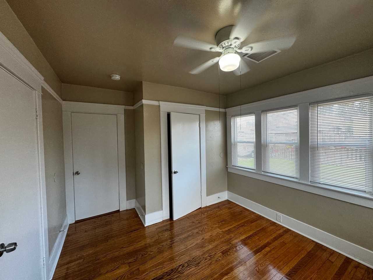 365 N Echo Ave - Photo 3 of 15