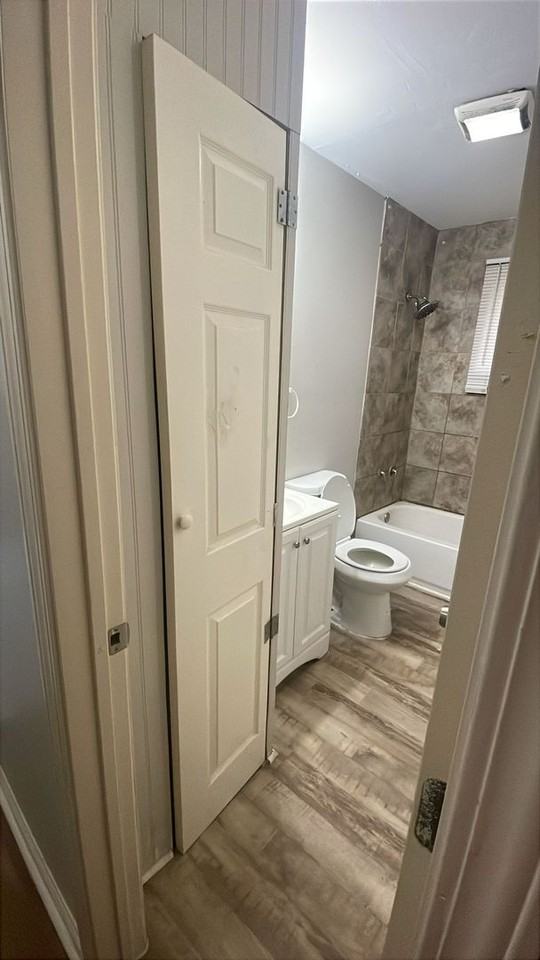 1214 3rd St - Photo 2 of 9