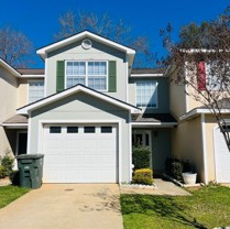 105 Woodberry Dr - Photo 1 of 1