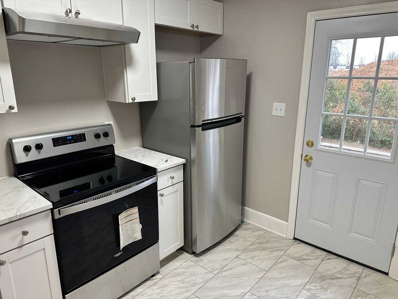 538 Bowman Rd - Photo 6 of 13