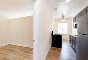 Spacious Junior 1 Bedroom Oakwood/East Hollywood - Photo 1 of 1