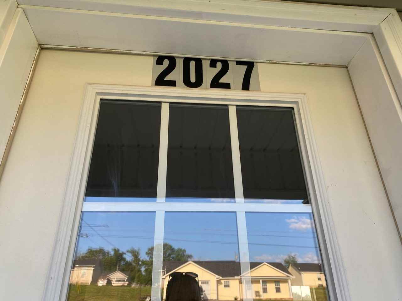 2027 Jonathon Dr - Photo 3 of 20