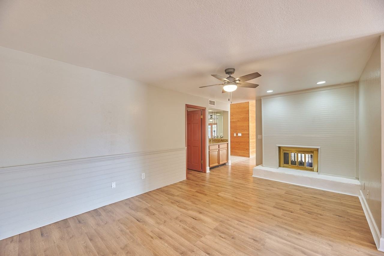 1137 N Winthrop Cir - Photo 6 of 27