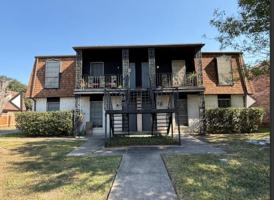 featured image of 302 Palmwood Dr Apt D #Apt D