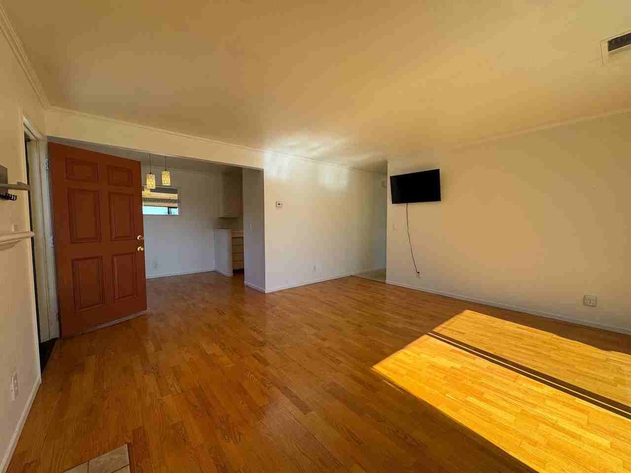 192 W Agua Caliente Rd - Photo 2 of 18