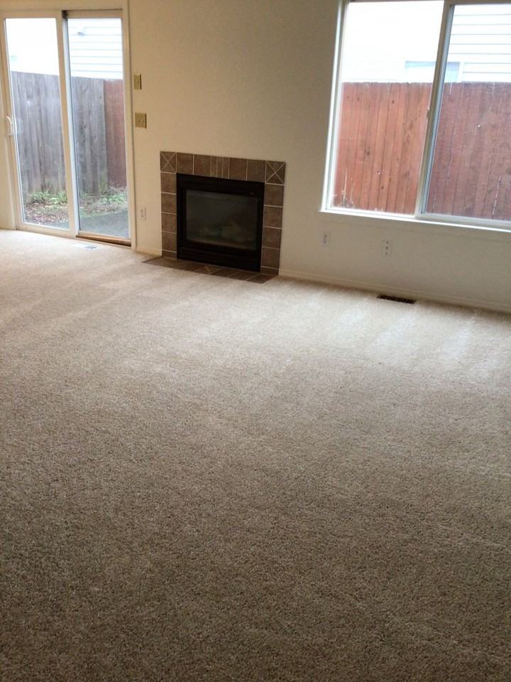 5116 Ne 77th Ave - Photo 5 of 10