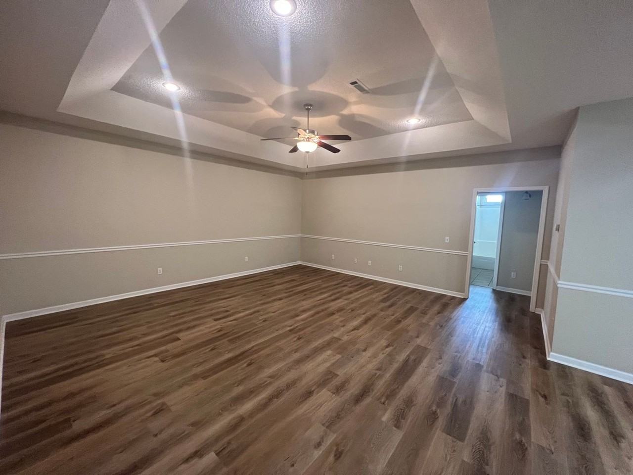 148 Concord Ave - Photo 5 of 14