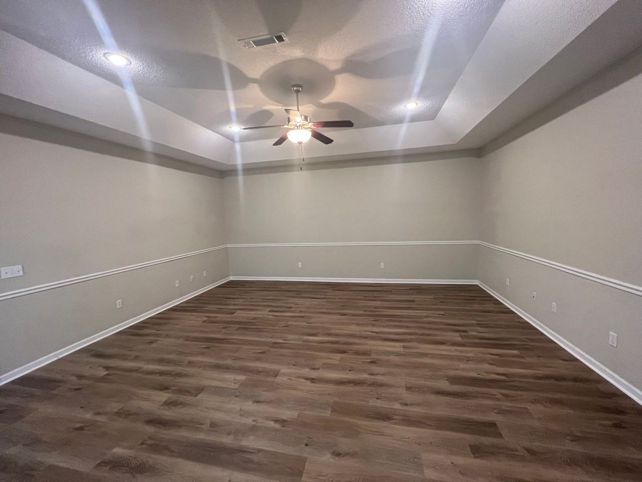 148 Concord Ave - Photo 6 of 14