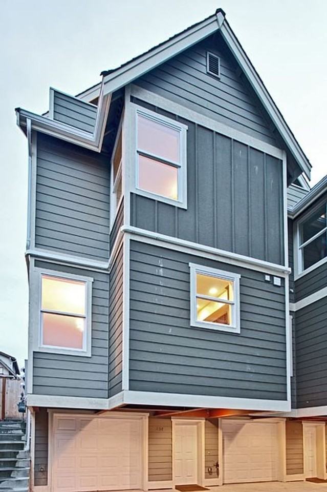 814 28th Ave S - Photo 2 of 11