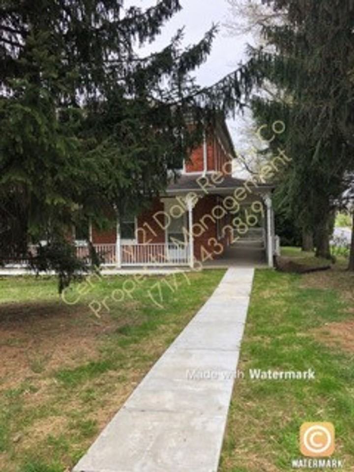 2985 S Queen St - Photo 3 of 23