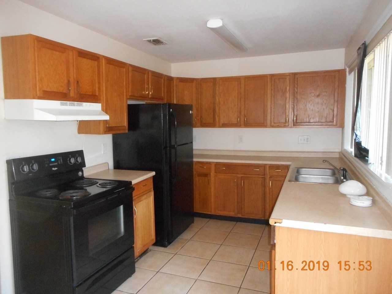 3705 Shoreline Dr - Photo 6 of 8