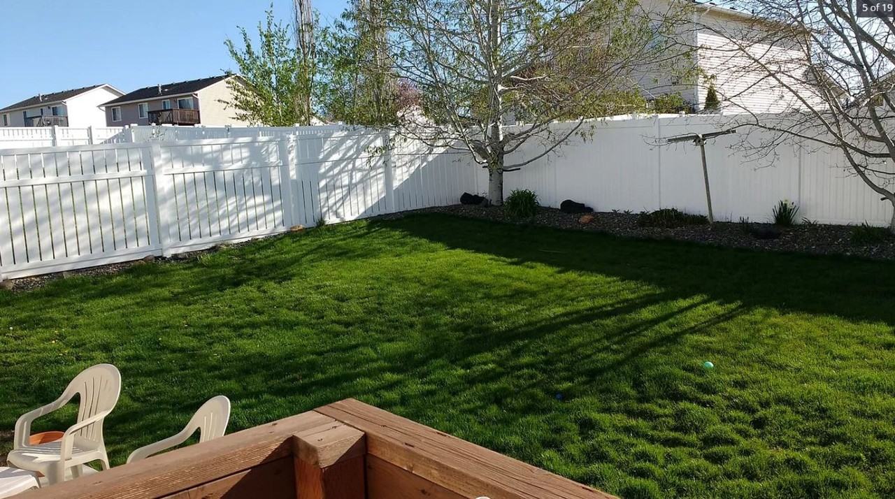 1810 Nw Bella Vista Dr - Photo 3 of 6