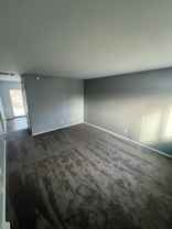 Now Leasing! 2 bed 1 bath Apartment in Walbridge. - Photo 1 of 1