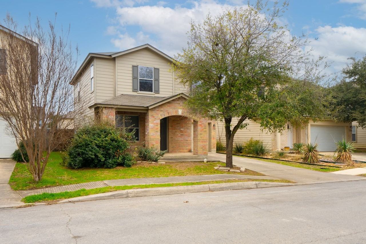 7710 Nature Pass - Photo 2 of 20