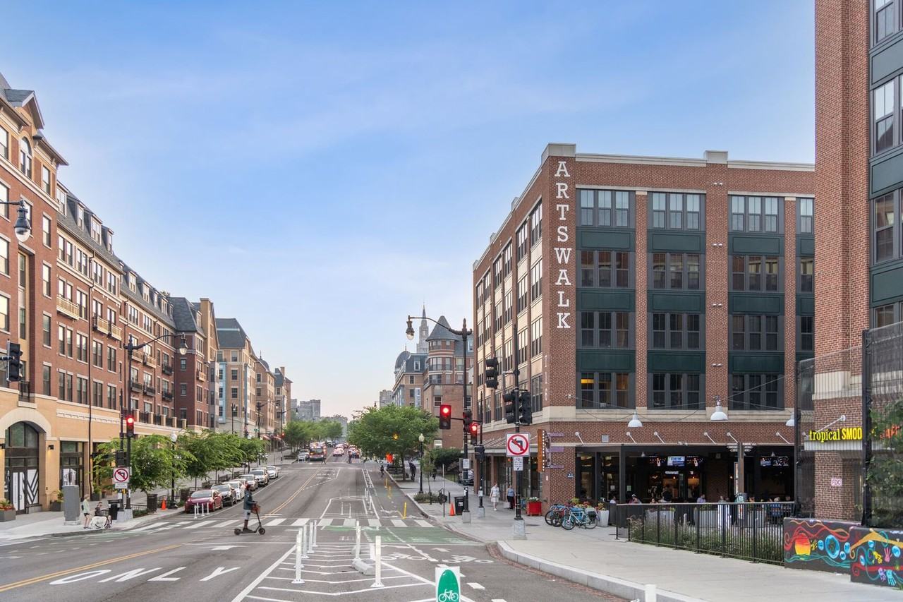 3424 9th St Ne - Photo 6 of 35