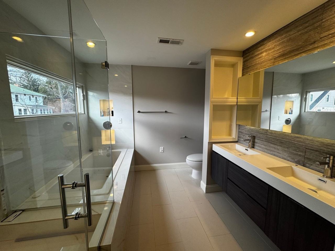 513 Whittier St Nw ##Nw - Photo 7 of 50