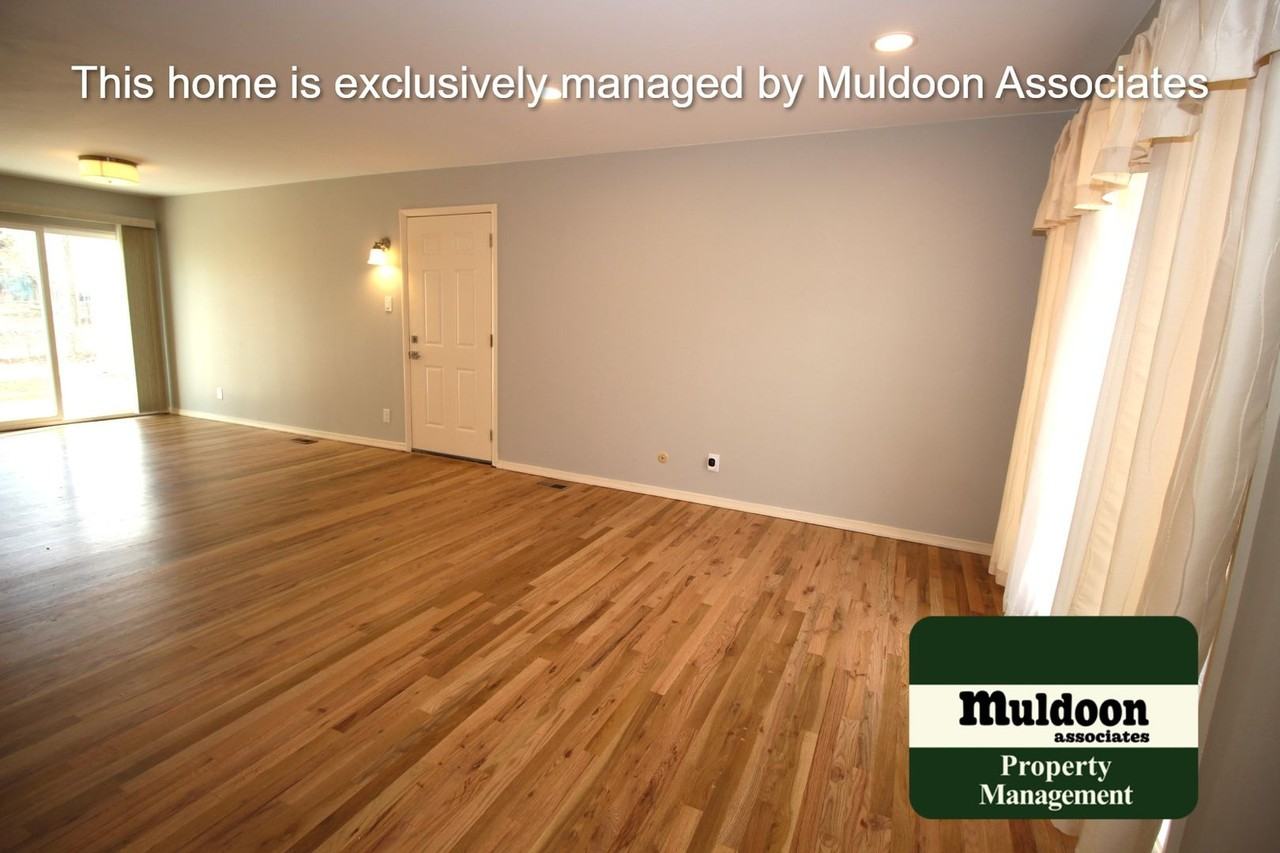 1407 Alexander Rd - Photo 3 of 23