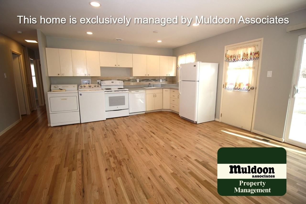 1407 Alexander Rd - Photo 7 of 23