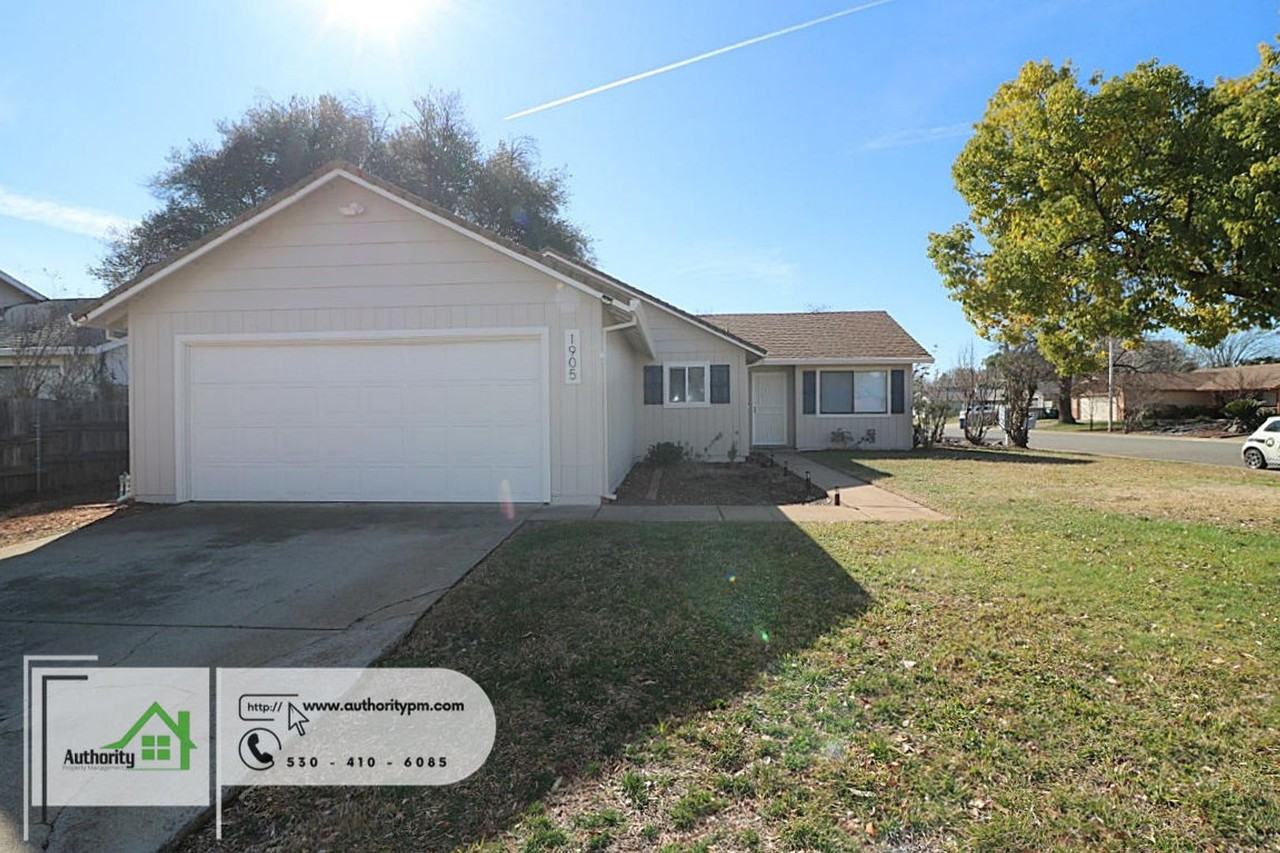 1905 Galaxy Way - Photo 3 of 28