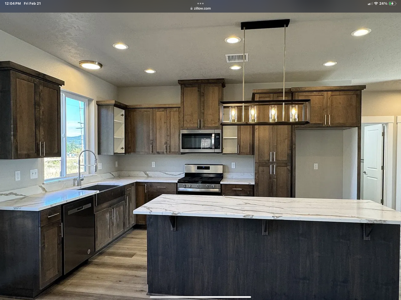 101 Coles Valley St - Photo 5 of 9