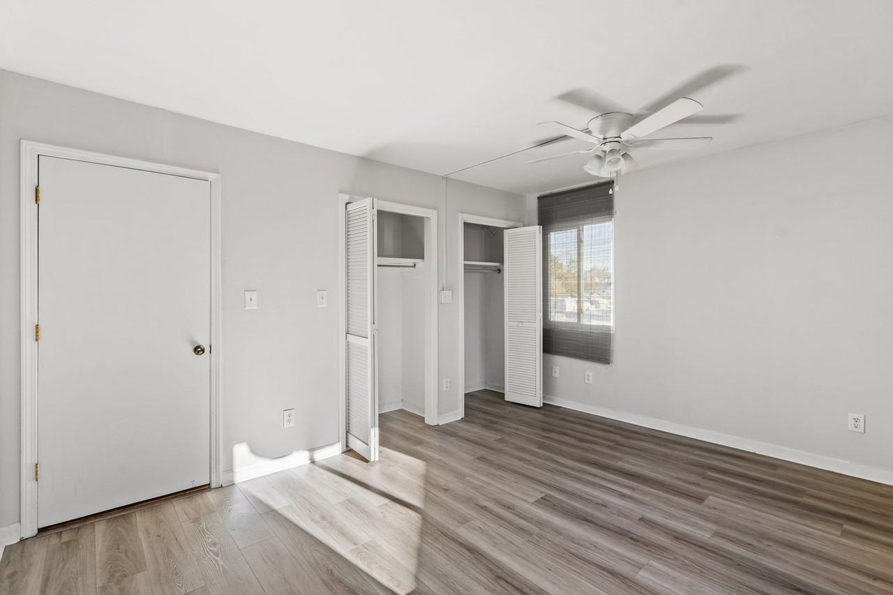 603 Wagon Wheel Rd - Photo 7 of 10