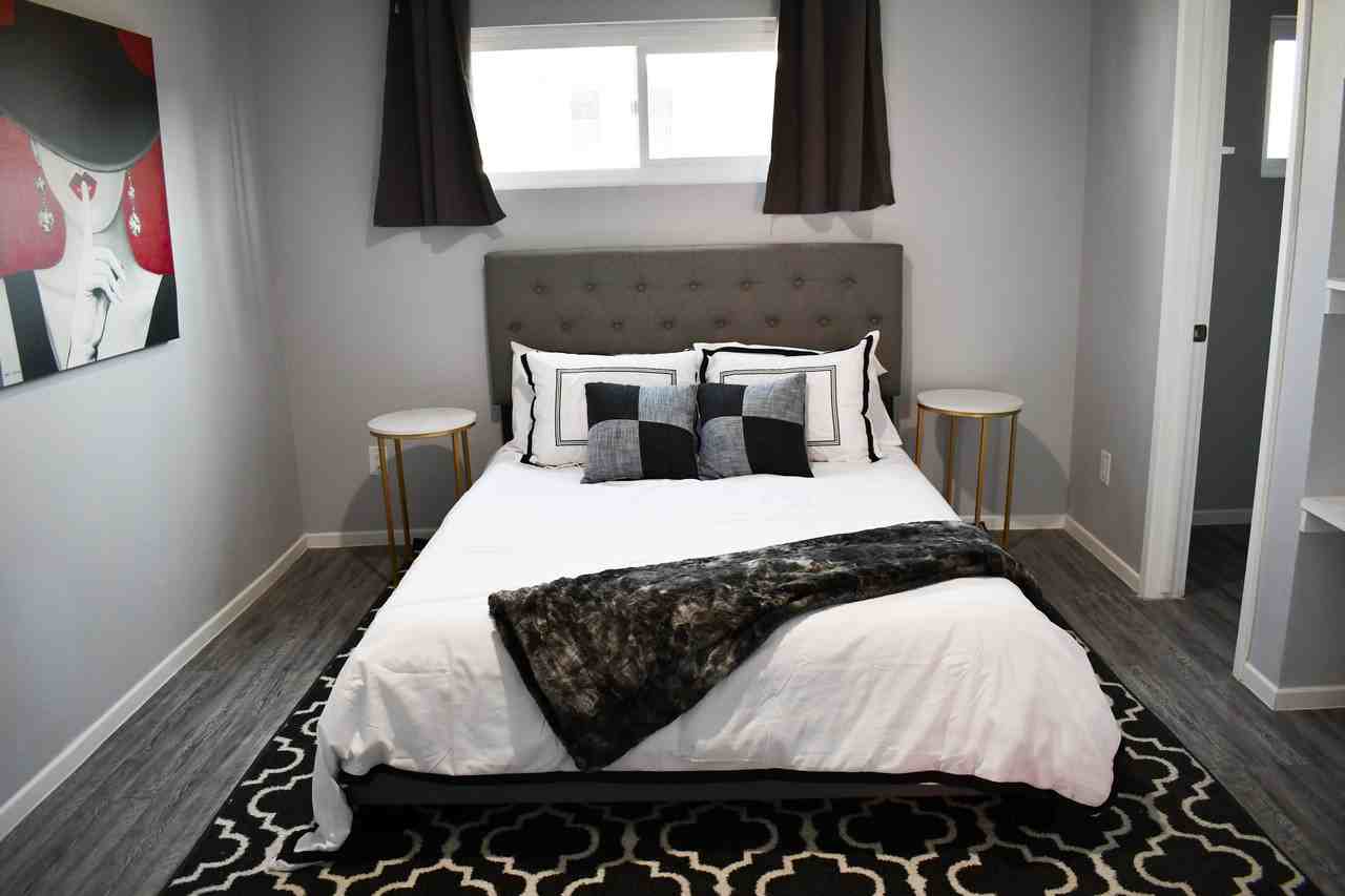 Tam Apartments - Photo 6 of 26