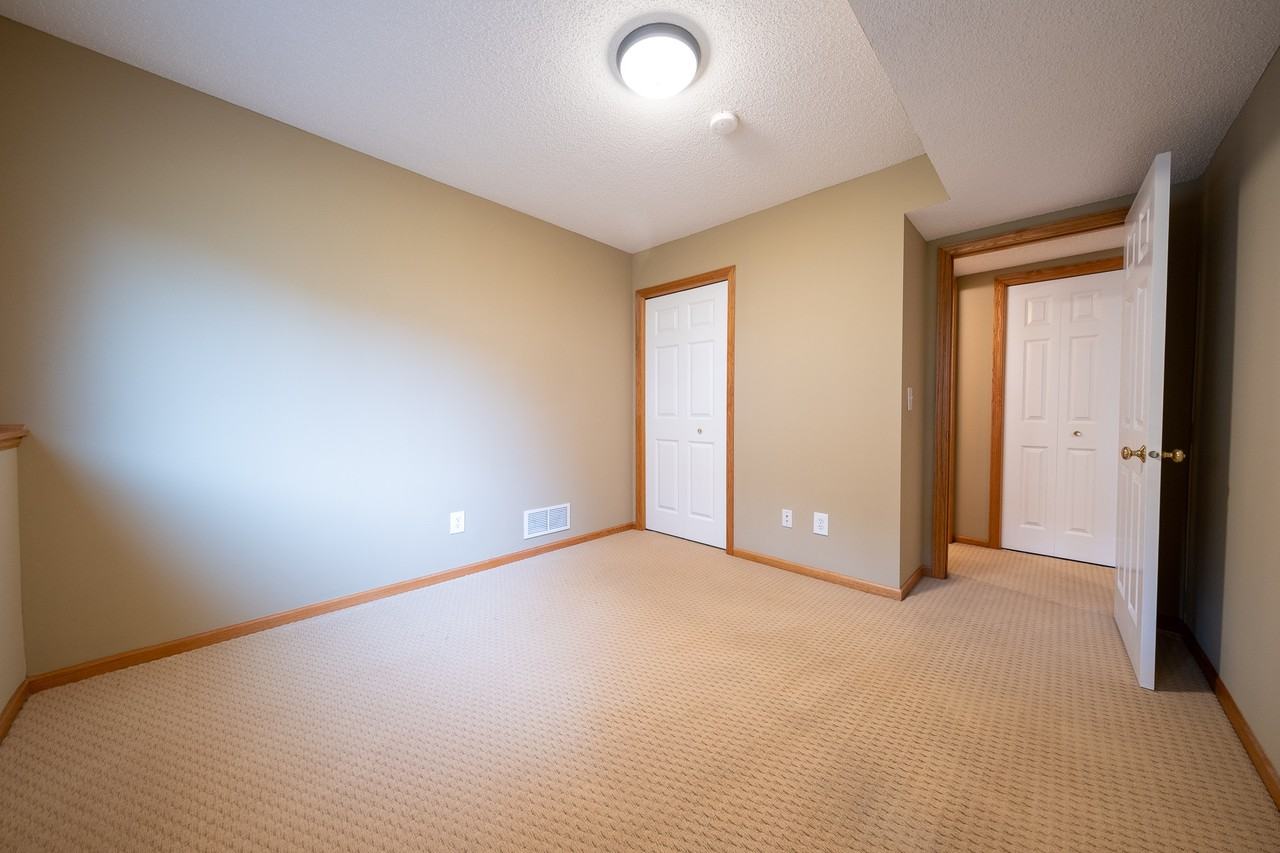 15645 Float Ct #1 - Photo 4 of 22