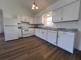 featured image of 34 S Elkins Ave #3