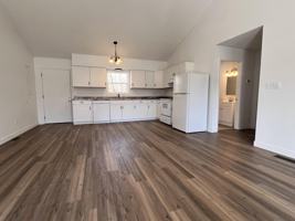 featured image of 34 S Elkins Ave #2