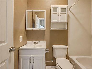 602 N Park Ave - Photo 2 of 29