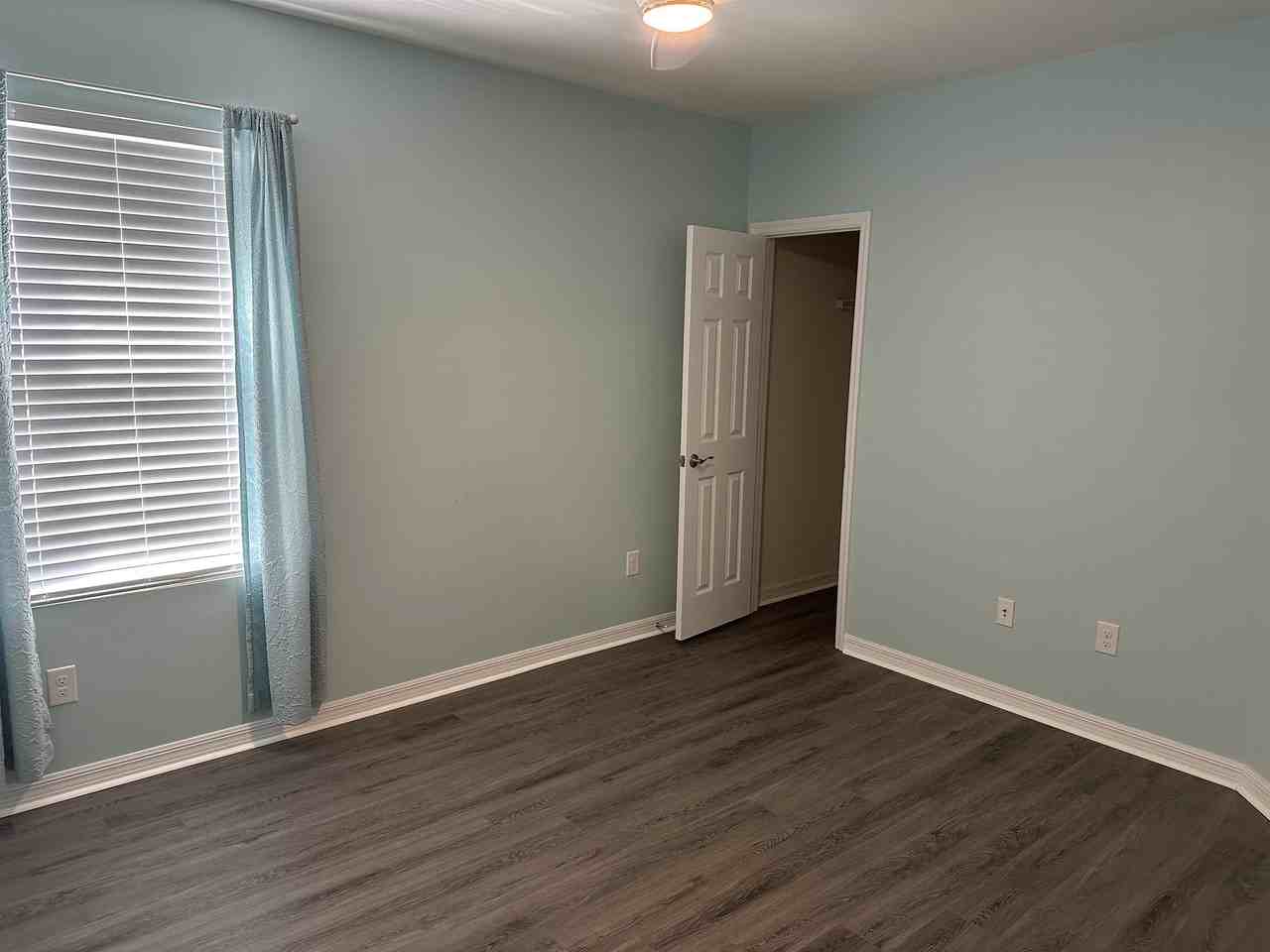 20058 Fiddlewood Avenue - Photo 3 of 22