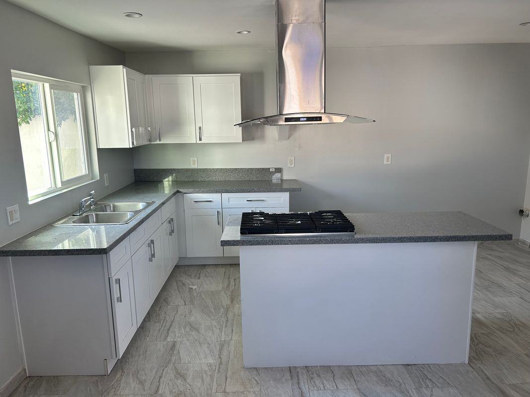 9725 Birchdale Ave - Photo 5 of 10