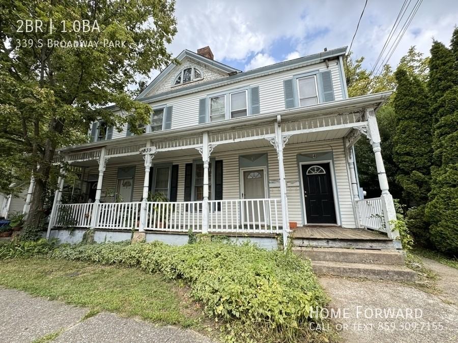 339 S Broadway Park #4