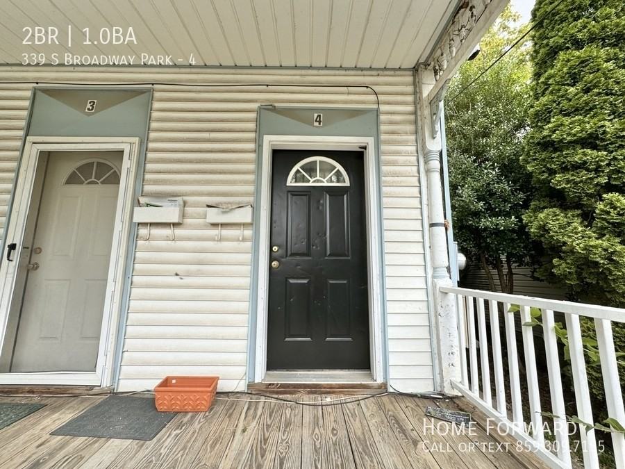 339 S Broadway Park #4 - Photo 2 of 14